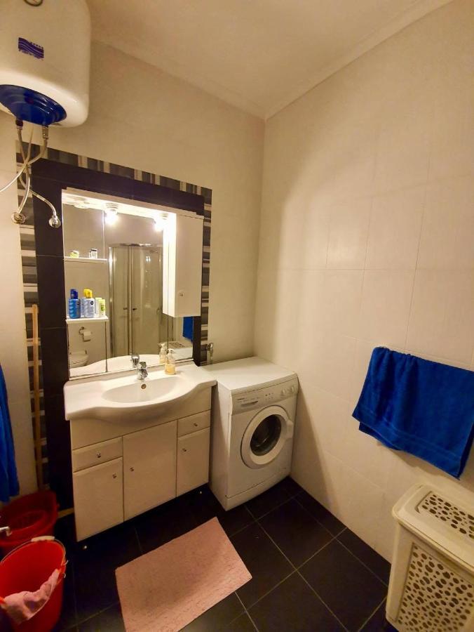 Kennedy Court - Prime Location - Bus Terminus Apartment เซนต์พอลส์เบย์ ภายนอก รูปภาพ